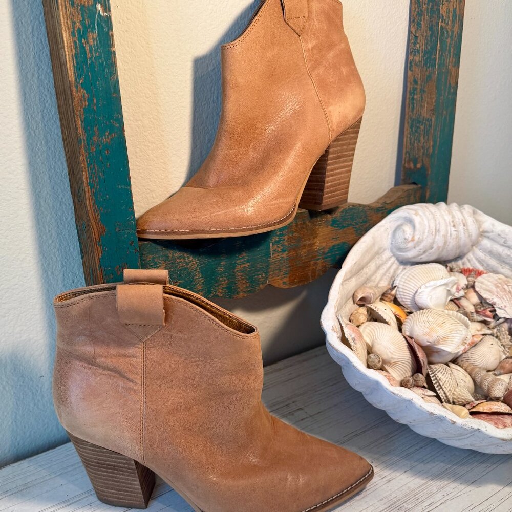 Lucky Brand - Ankle - AMARYS Pointed Toe Boot Leather - 8 1/2